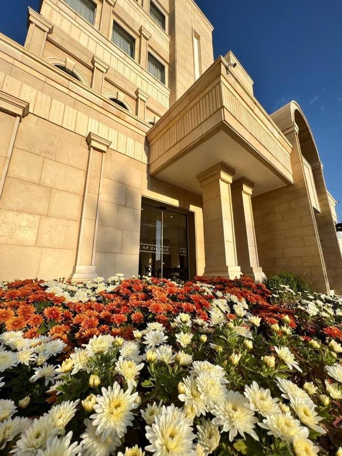 Edom Hotel Wadi Musa Eksteriør billede